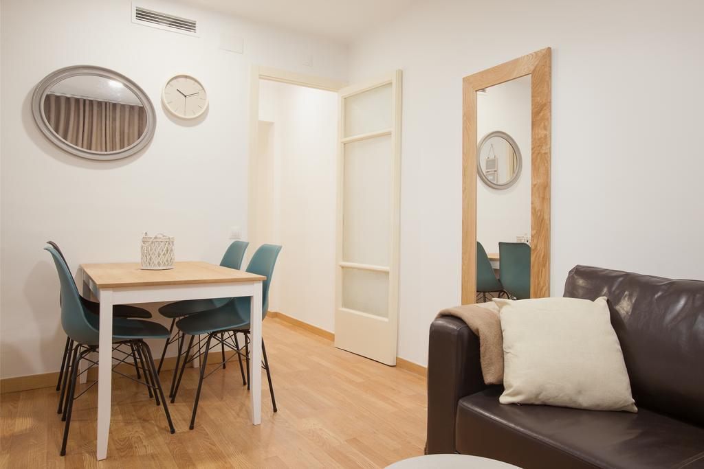 Click&Flat Europa Fira Apartments L’Hospitalet de Llobregat Exterior foto