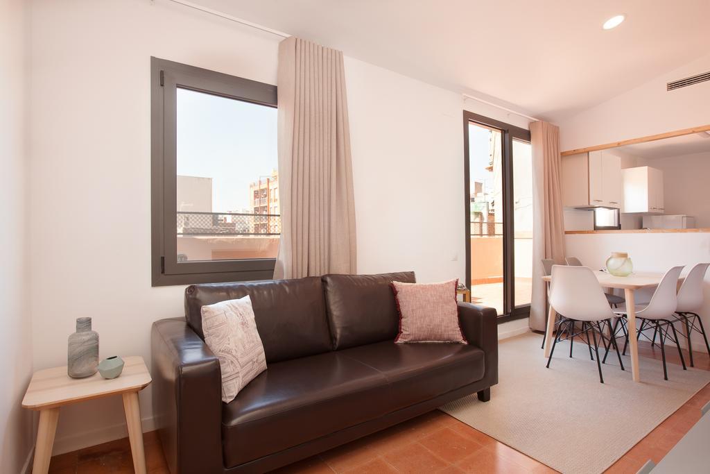 Click&Flat Europa Fira Apartments L’Hospitalet de Llobregat Exterior foto