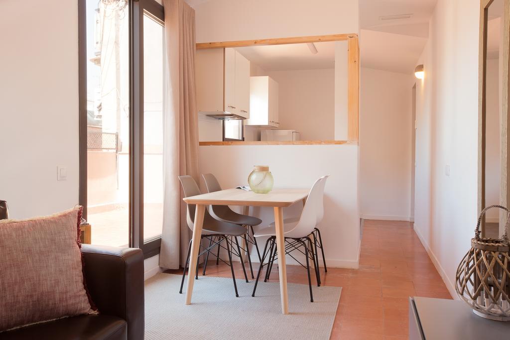 Click&Flat Europa Fira Apartments L’Hospitalet de Llobregat Exterior foto