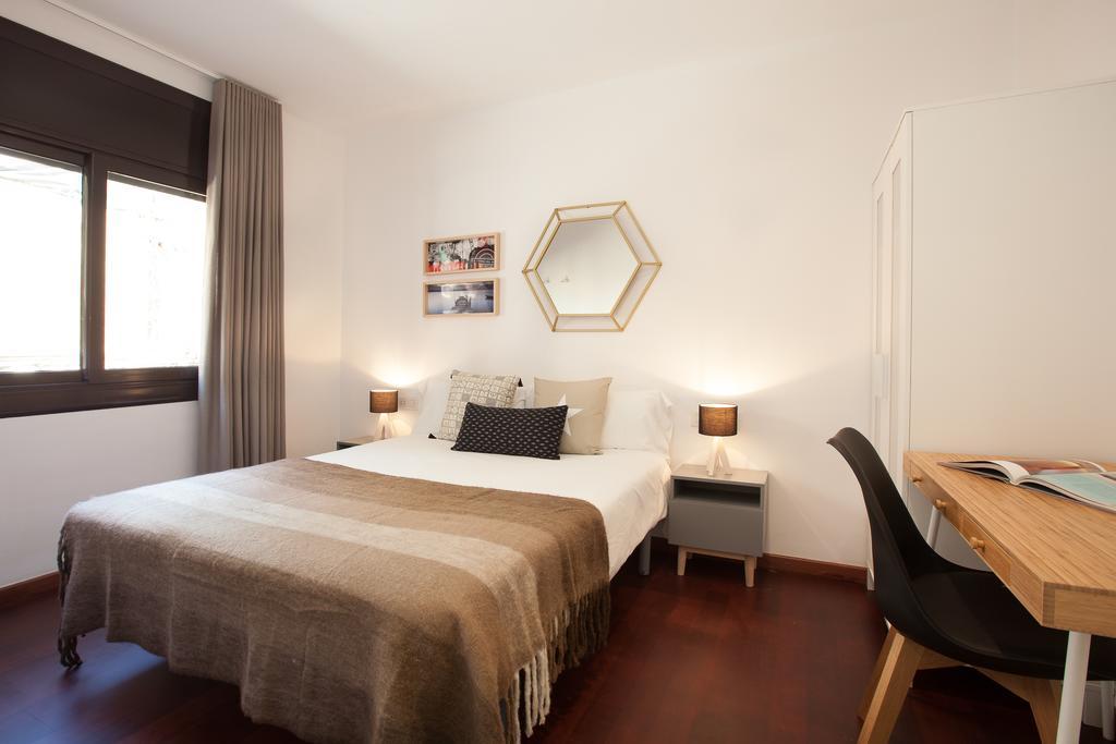 Click&Flat Europa Fira Apartments L’Hospitalet de Llobregat Exterior foto