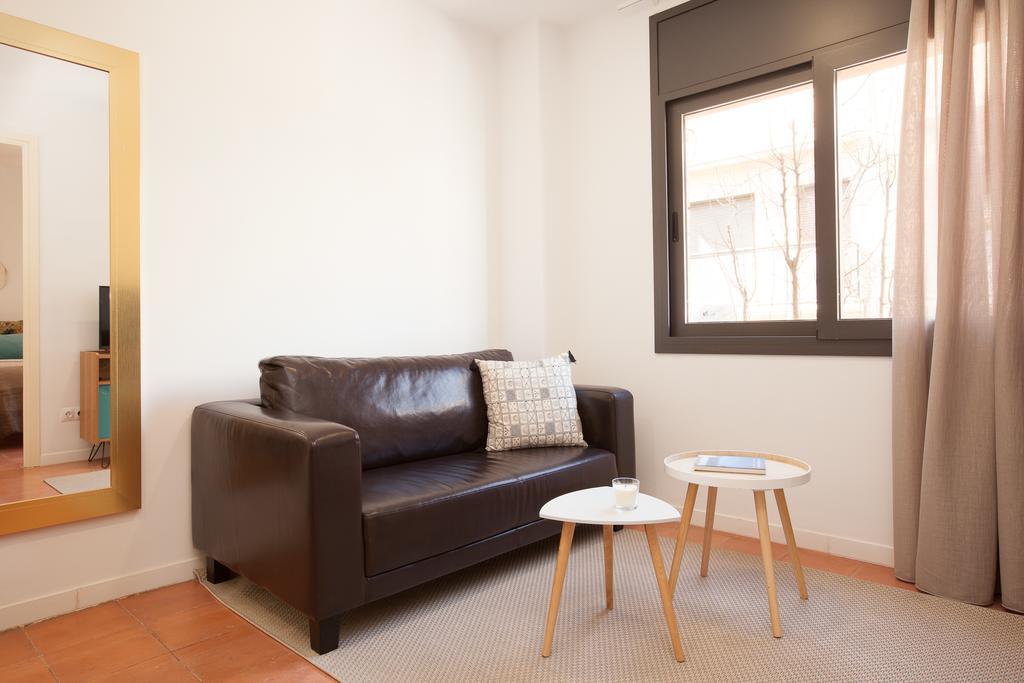 Click&Flat Europa Fira Apartments L’Hospitalet de Llobregat Exterior foto