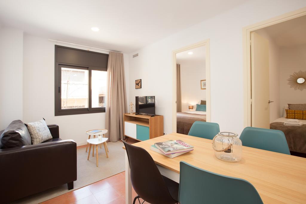 Click&Flat Europa Fira Apartments L’Hospitalet de Llobregat Exterior foto